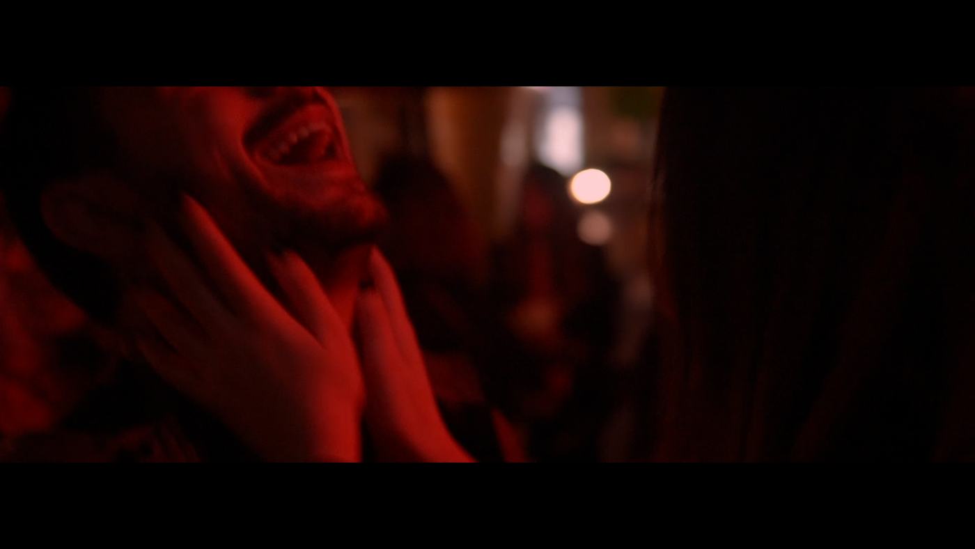 A face half lost in red light (2/10)